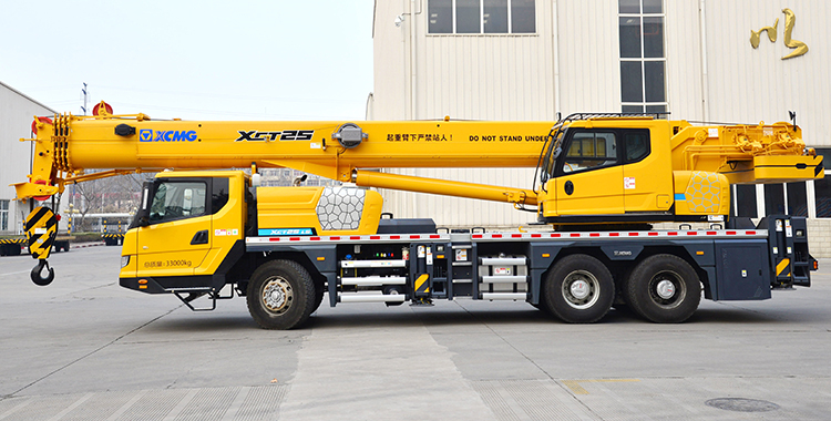 XCMG Factory XCT25L5 Brand New 25 Ton Mobile Truck Crane with Good Price